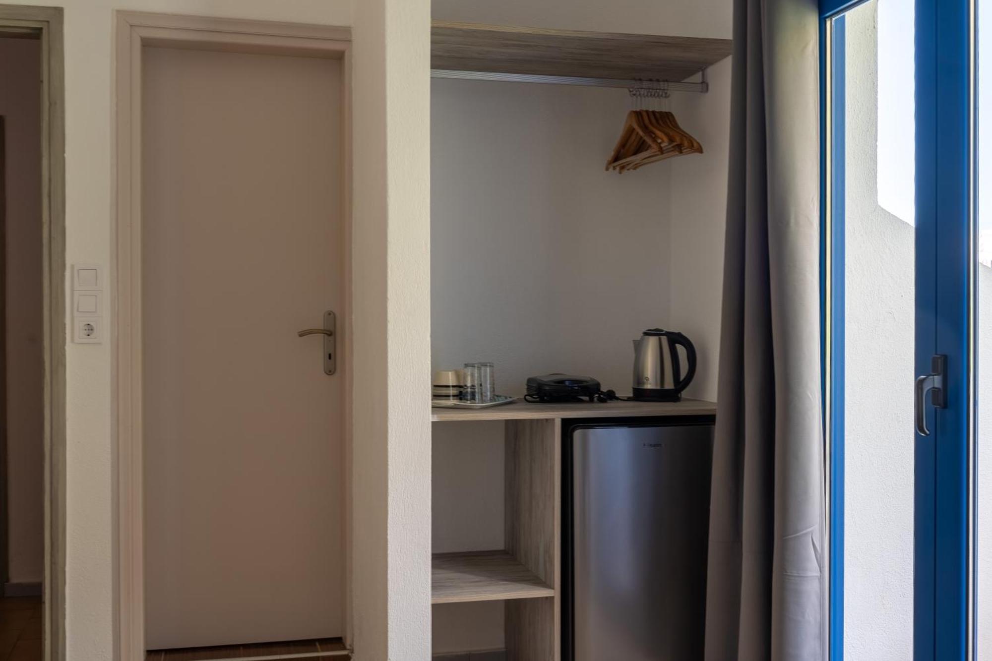 Giannis Rooms Ayia Roumeli Exteriör bild